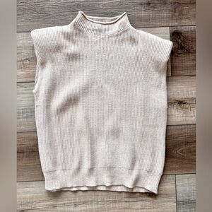 Sleeveless Mock Neck Knit Sweater in Cream